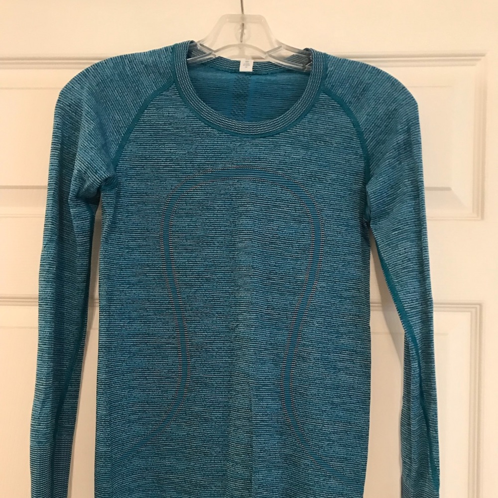Lululemon swiftly tech long-sleeved shirt in teal